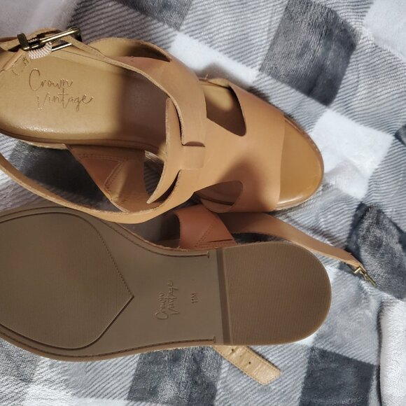 Crown Vintage Kaamil Wedge Sandal - Picture 10 of 12